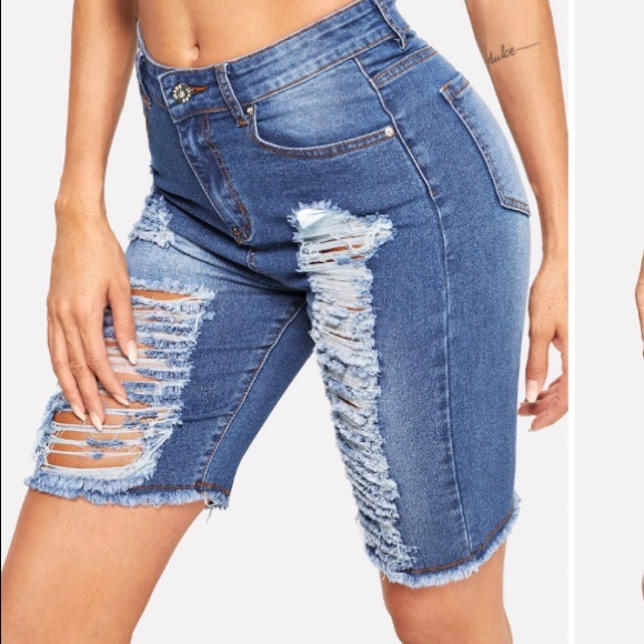 ZIP FLY DENIM SHORTS - Picture 1 of 2